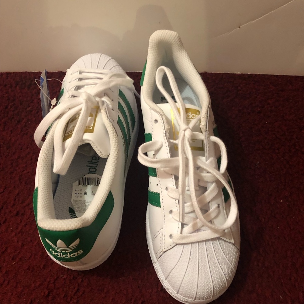 Adidas Tennis shoes